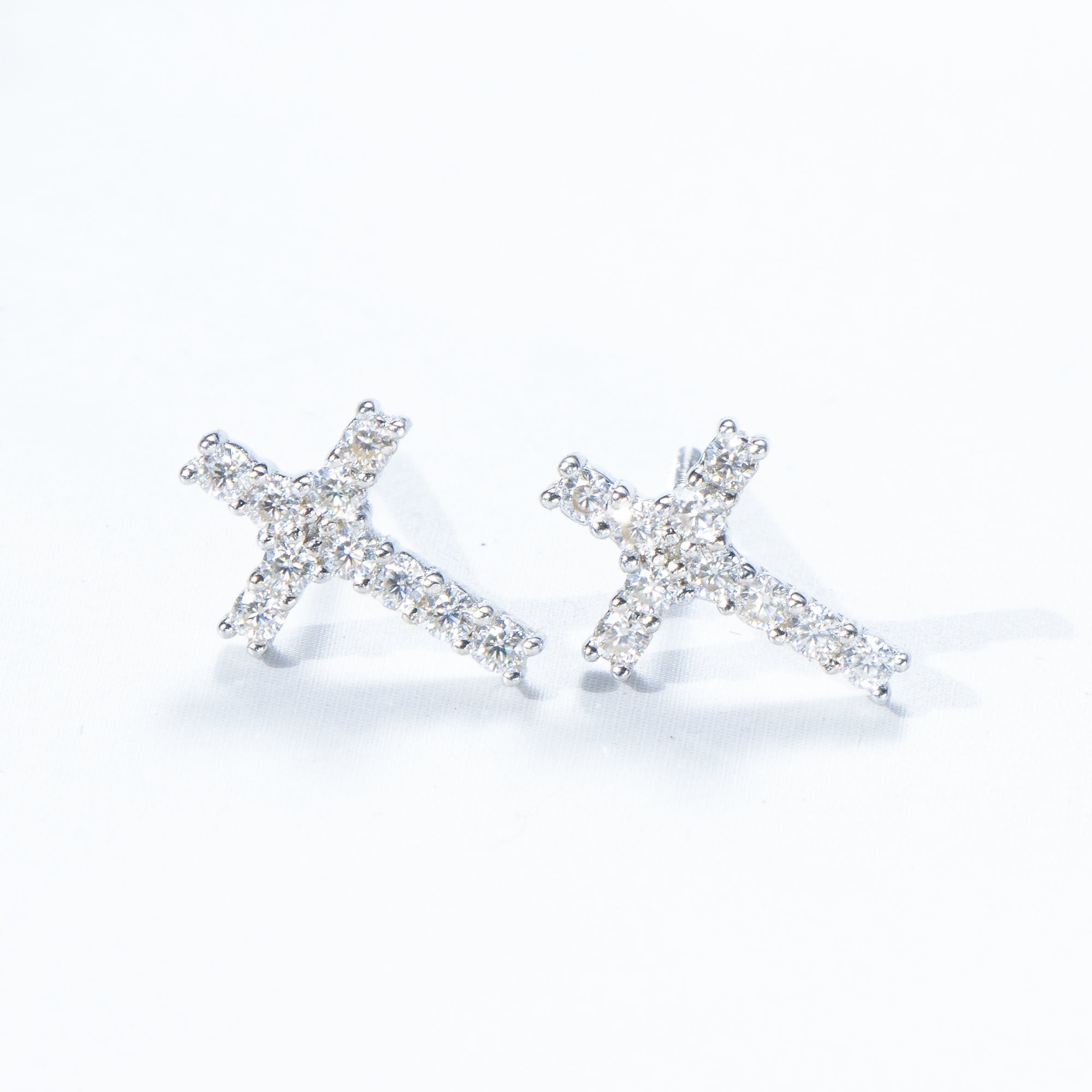 Women's Moissanite S925 Cross Stud Earrings